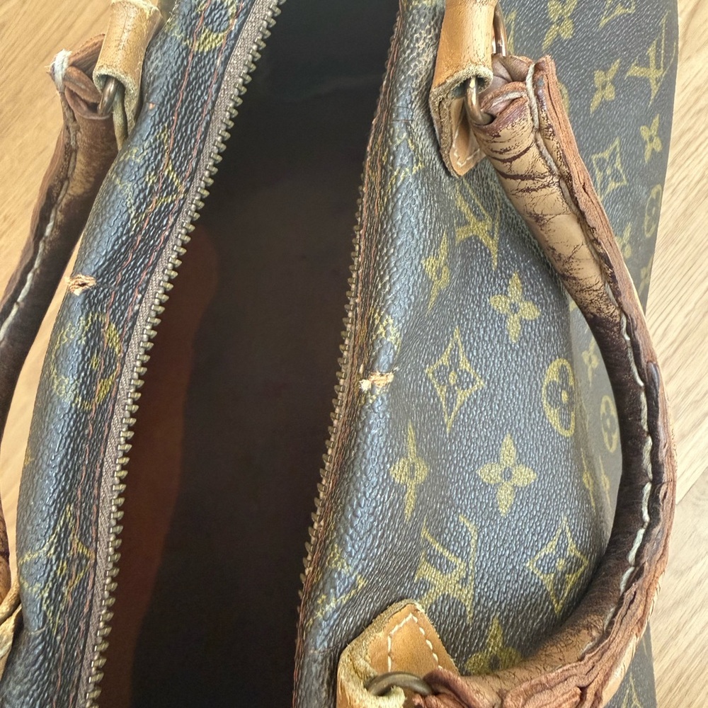 Louis Vuitton Vintage Speedy Bag - Picture 6 of 8